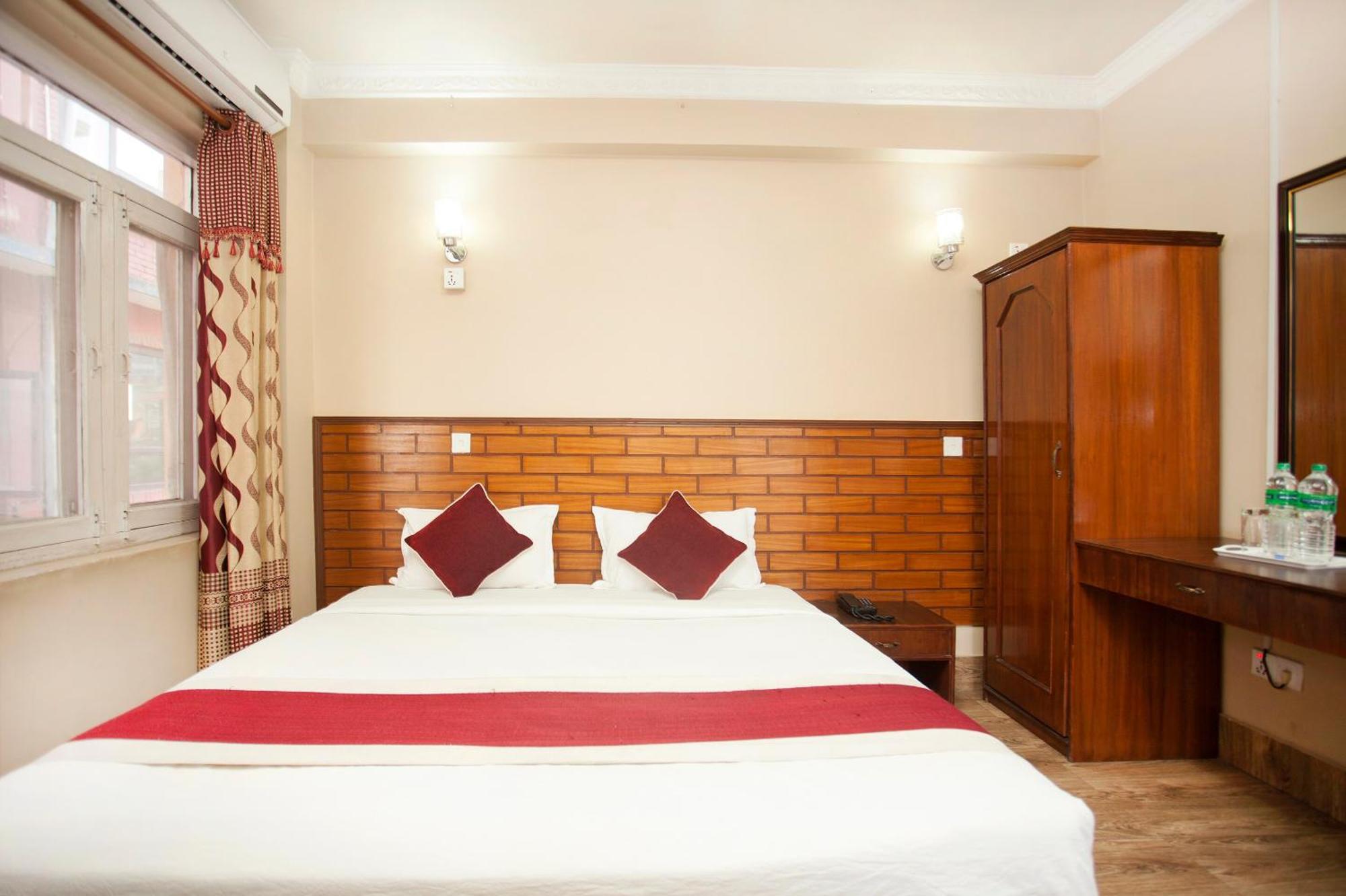 Hotel Holiday Taj Katmandu Eksteriør billede